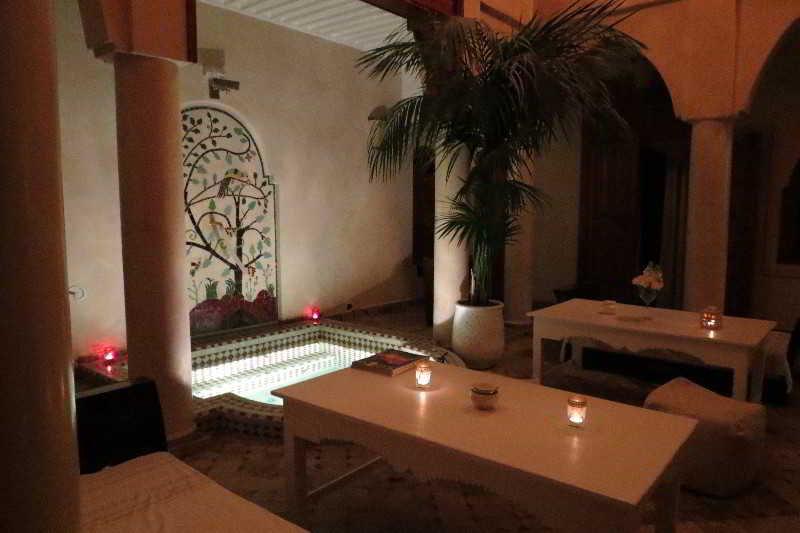 Awinati Location Privatisee ,piscine Chauffee , Beau Rooftop 3* Marrakesh