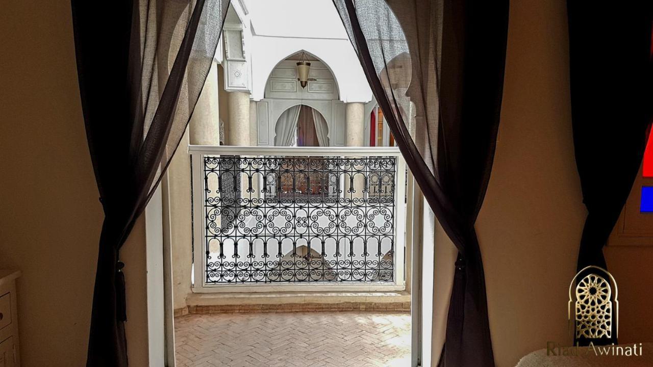 Awinati Location Privatisee ,piscine Chauffee , Beau Rooftop Riad 3*