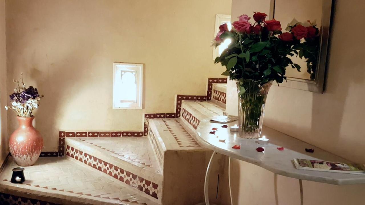 Awinati Location Privatisee ,piscine Chauffee , Beau Rooftop Marrakesh